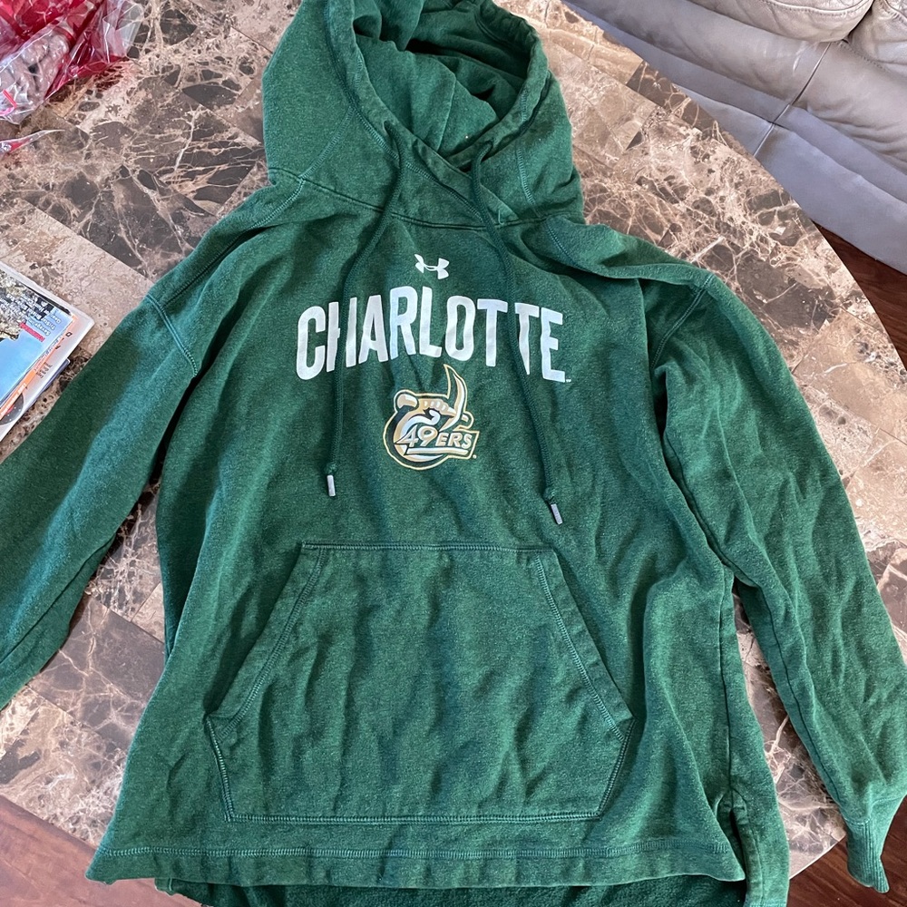 Charlotte hoodie
